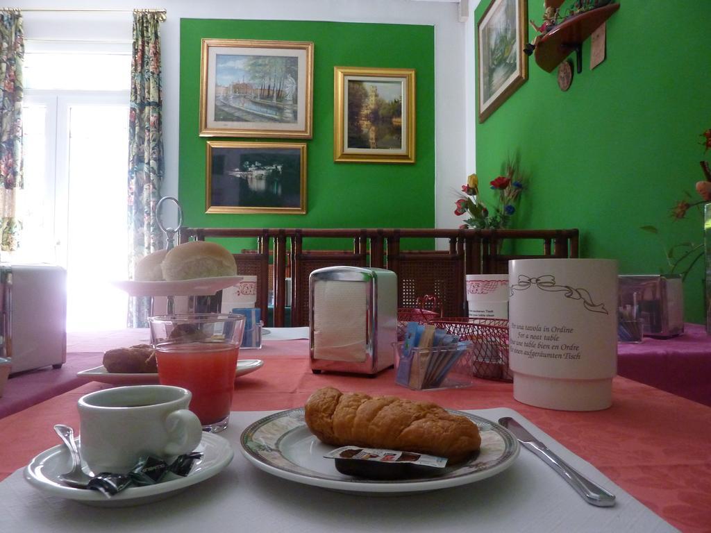 Albergo Junior Padova Dış mekan fotoğraf