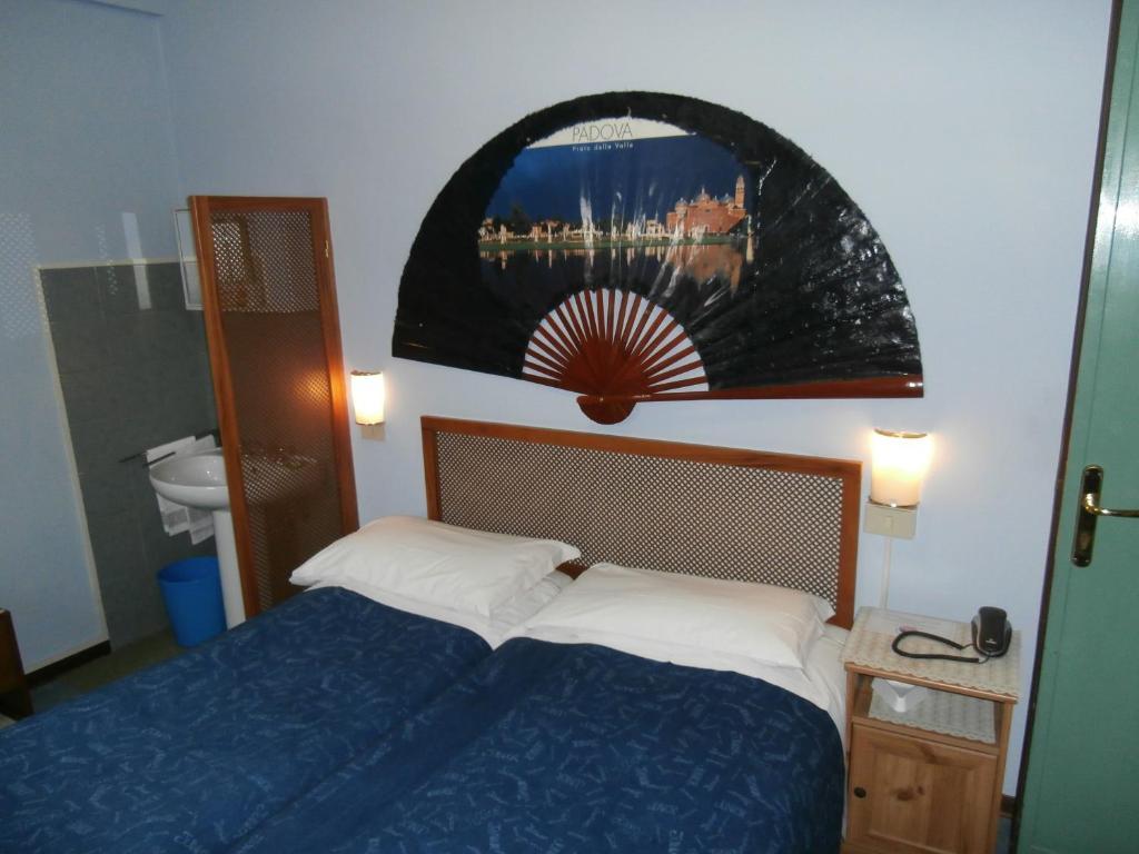 Albergo Junior Padova Oda fotoğraf