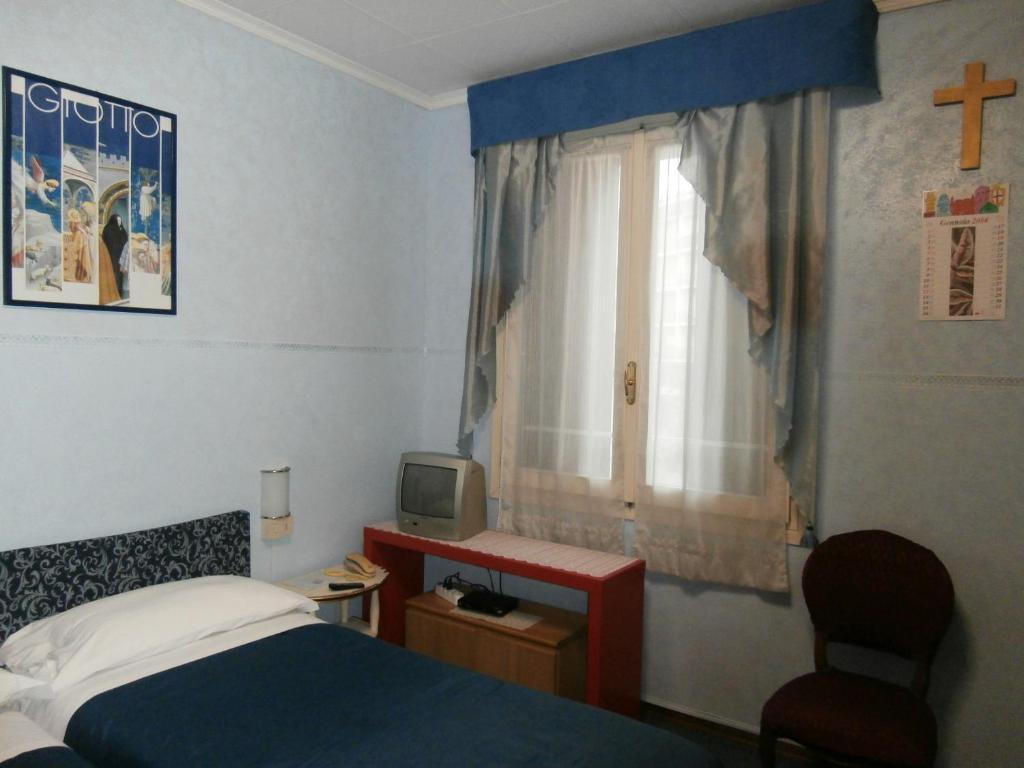 Albergo Junior Padova Oda fotoğraf